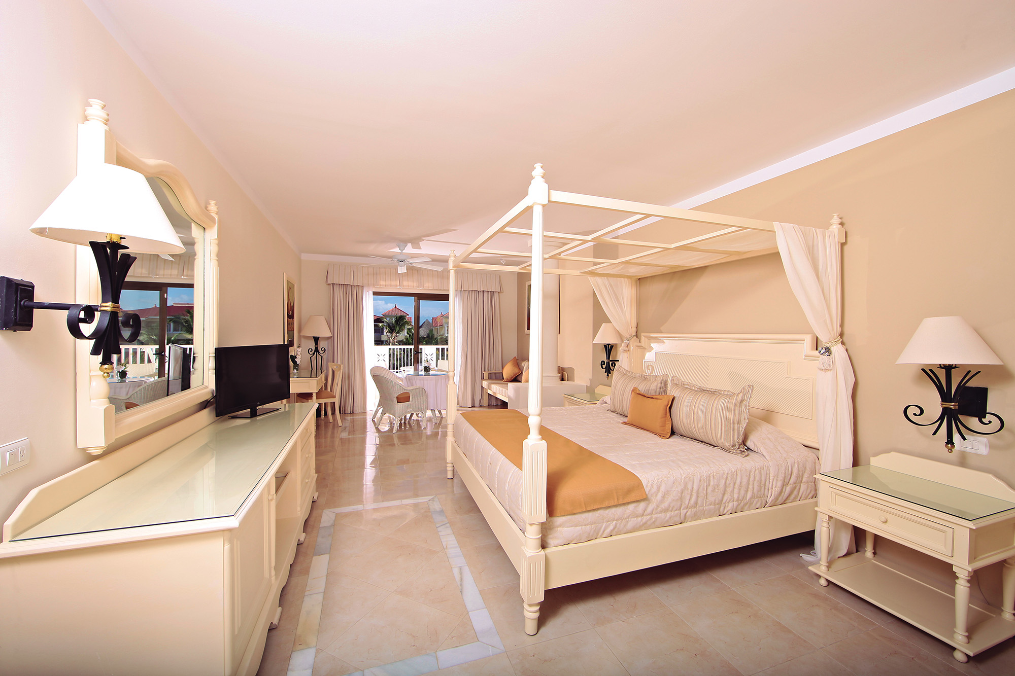 Book your wedding day in Bahia Principe Grand Aquamarine – Adults Only
